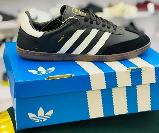 ADI SAMBAA - (BLACK)
