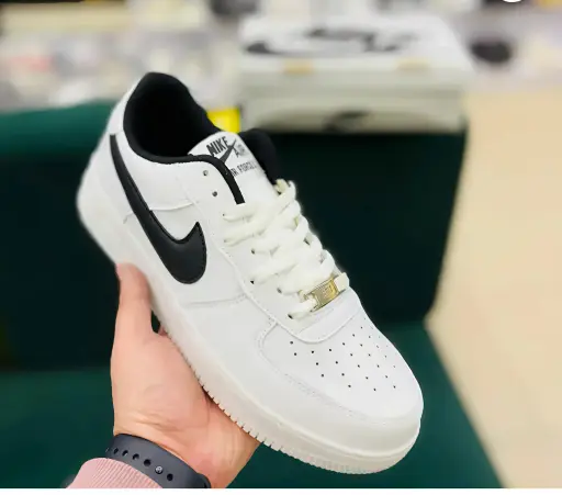 N AF1 LOW -(BLACK TCK)